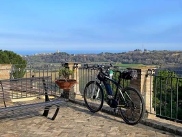 Crinali della Valdaso Radweg - Etappe 01 - von Marina di Altidona nach Montelparo